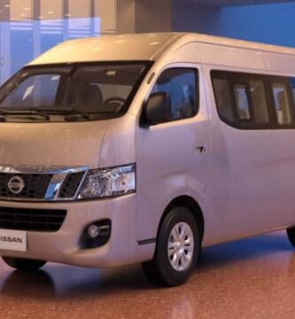 Descargar Manual Nissan Urvan 2015 de Propietario