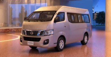 Descargar Manual Nissan Urvan 2015 de Propietario