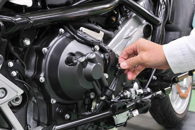 Aceite para Moto - Manual Moto Ducati SCRAMBLER URBAN ENDURO  2015