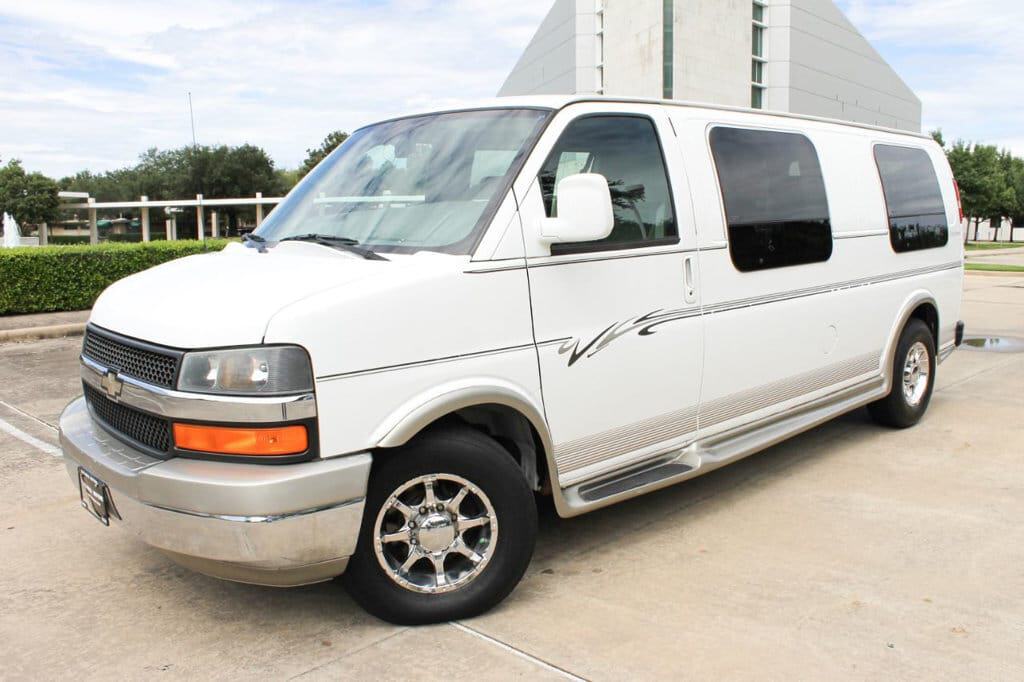 Descargar Manual Express 2009 Chevrolet Reparación y Servicio