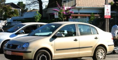 Descargar Catalogo de Partes POLO SEDAN 2004 VW AutoPartes y Refacciones