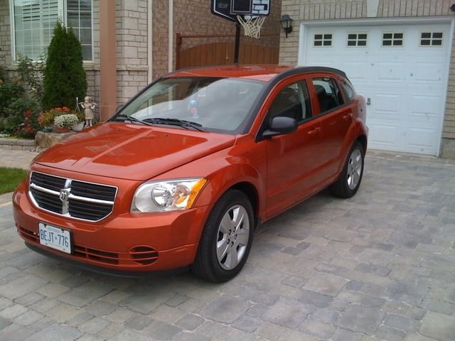 Descargar Manual de Propietario DODGE Caliber 2009 en PDF Gratis