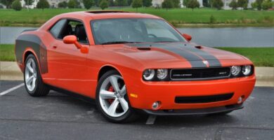 Descargar Manual de Propietario DODGE Challenger SRT8 2008 en PDF Gratis