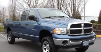 Descargar Manual de Propietario DODGE Ram 1500 Gas 2005 en PDF Gratis