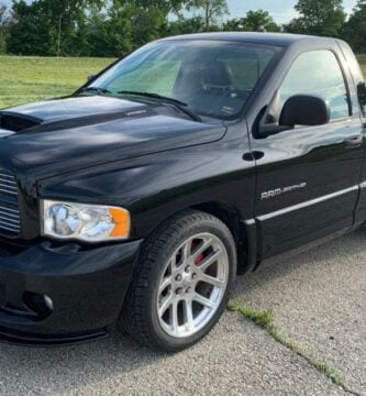 Descargar Manual de Propietario DODGE Ram SRT10 2005 en PDF Gratis