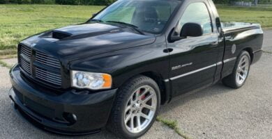 Descargar Manual de Propietario DODGE Ram SRT10 2005 en PDF Gratis