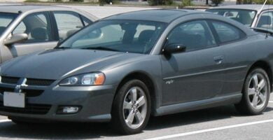 Descargar Manual de Propietario DODGE Stratus Coupe 2005 en PDF Gratis