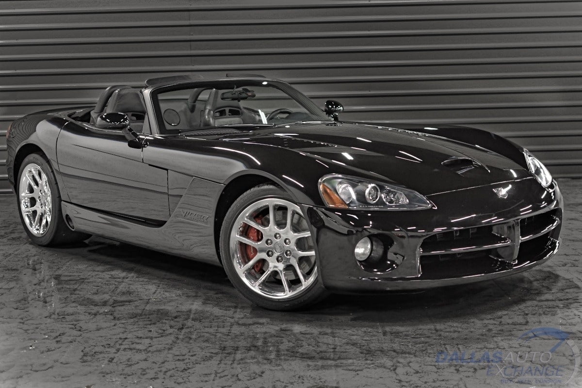 Descargar Manual de Propietario DODGE Viper 2004 en PDF Gratis