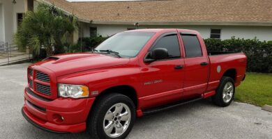 Descargar Manual de Propietario DODGE 1500 2004 en PDF Gratis