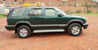 Descargar Manual de Propietario CHEVROLET Blazer 1996 en PDF Gratis