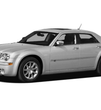 Descargar Manual de Propietario CHRYSLER 300 2010 en PDF Gratis