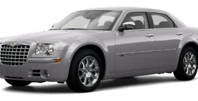 Descargar Manual de Propietario CHRYSLER 300C 2008 en PDF Gratis