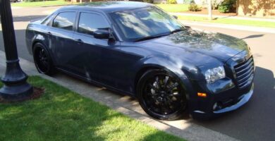 Descargar Manual de Propietario CHRYSLER 300C SRT 2007 en PDF Gratis