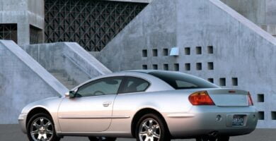 Descargar Manual de Propietario CHRYSLER Sebring Coupe 2005 en PDF Gratis