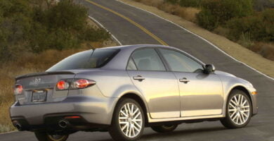 Descargar Manual de Propietario MAZDA 6 Speed 2006 en PDF Gratis