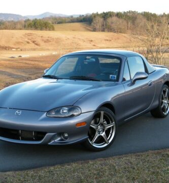 Descargar Manual de Propietario MAZDA MX 5 Miata 2004 en PDF Gratis