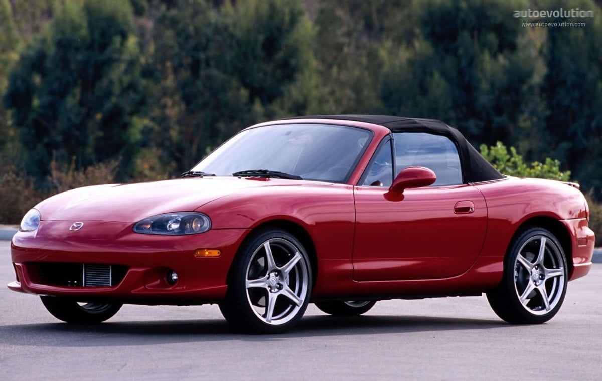 Descargar Manual de Usuario MAZDASPEED MX 5 Miata 2004 en PDF Gratis