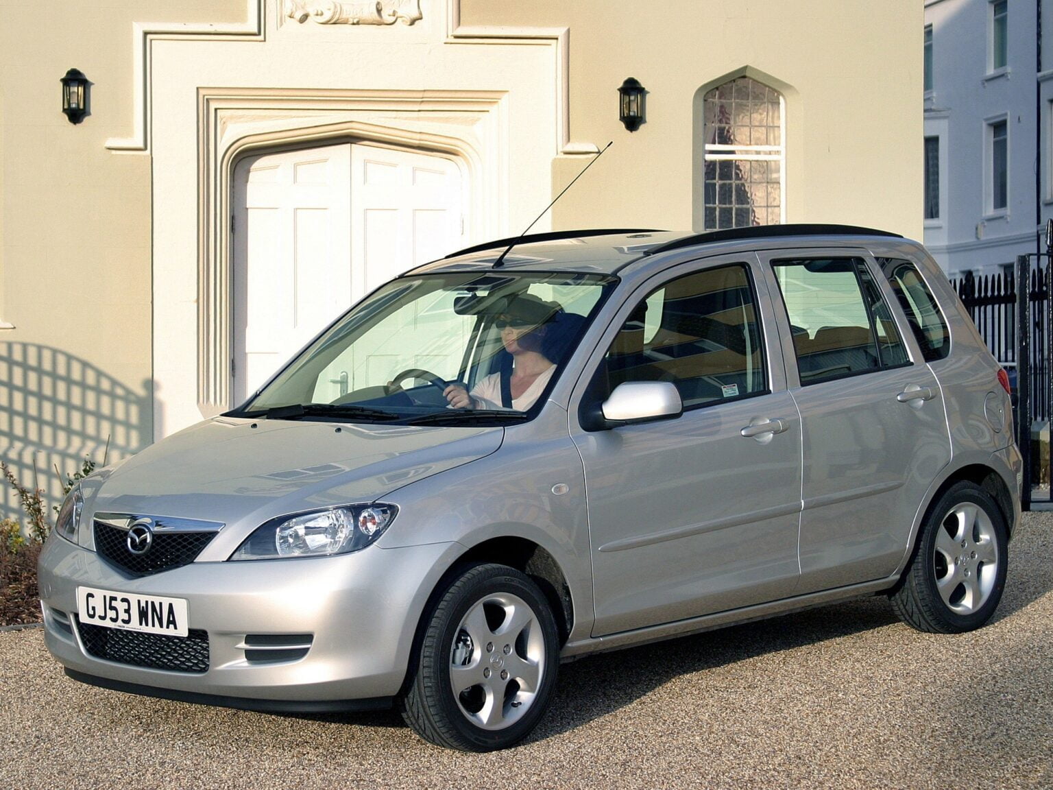 Mazda2-2003c