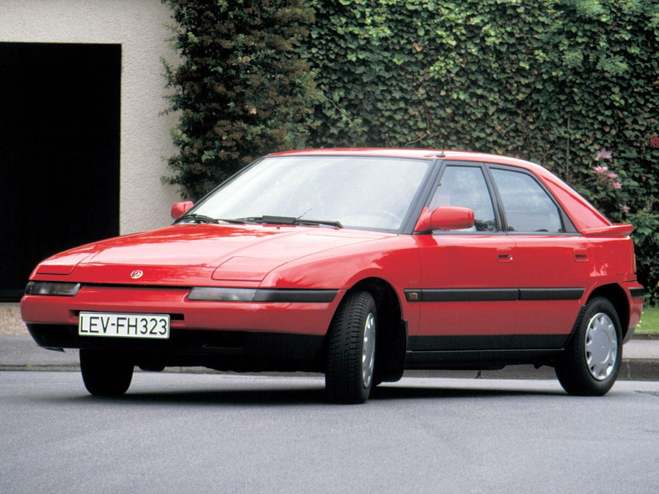 Mazda323f-1994c