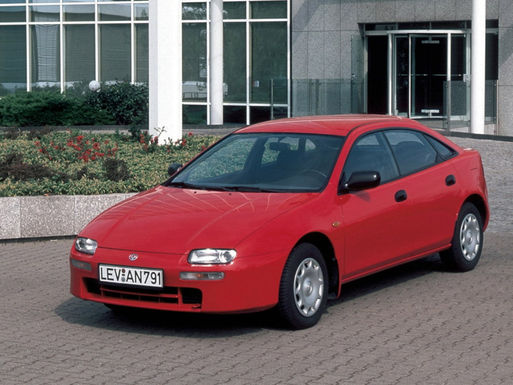 📕 Catálogo de Partes MAZDA 323 F 1995 AutoPartes y