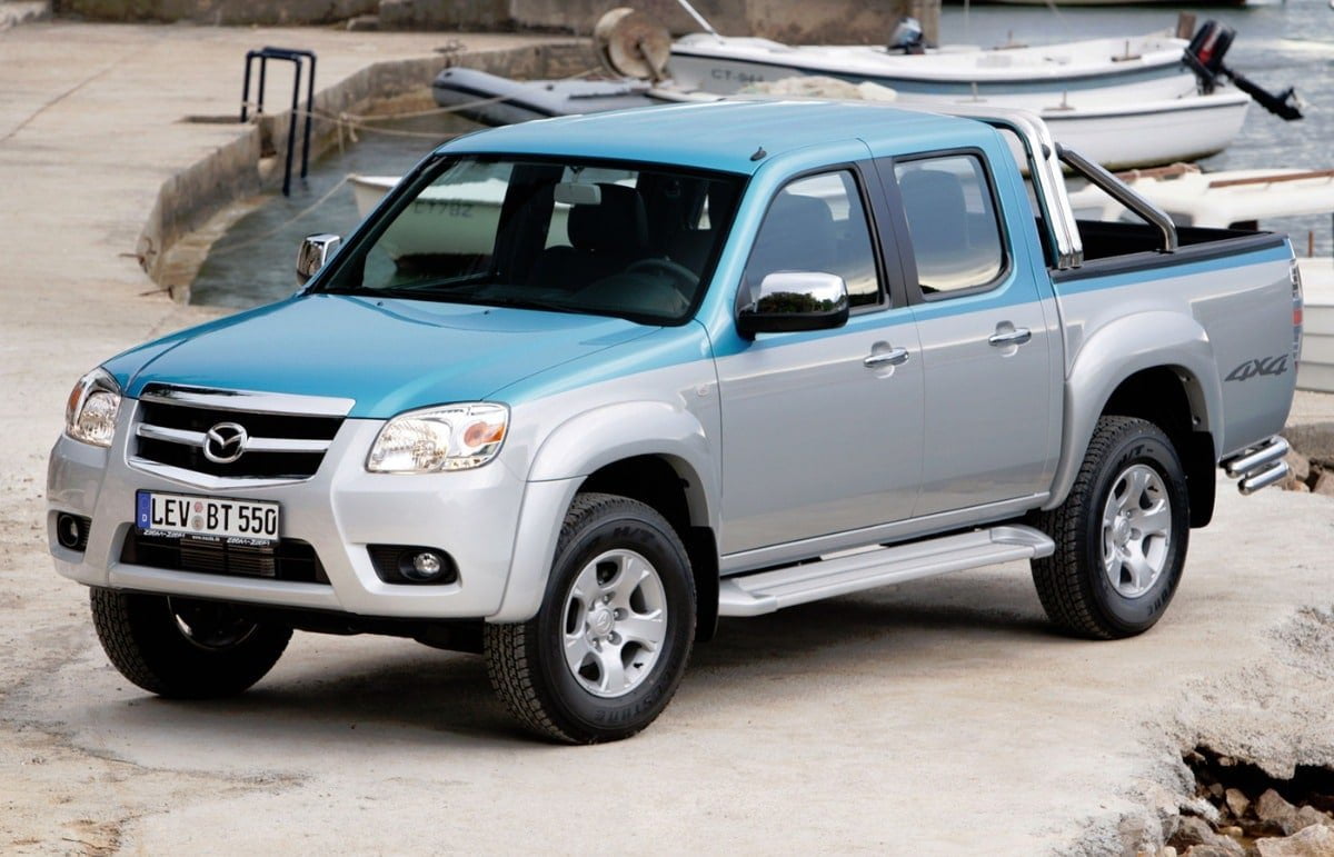 MazdaBT50-2006c