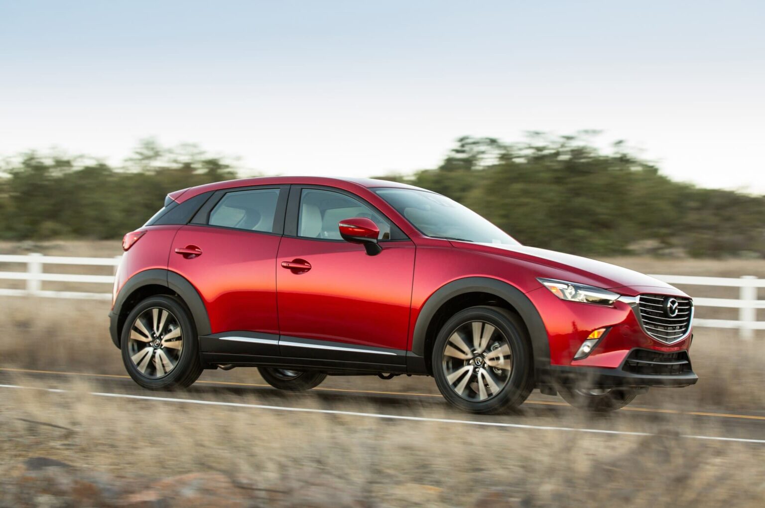 MazdaCX3-2016c