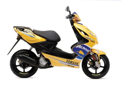 Manual de Partes Moto Yamaha 4VP5 1997 DESCARGAR GRATIS