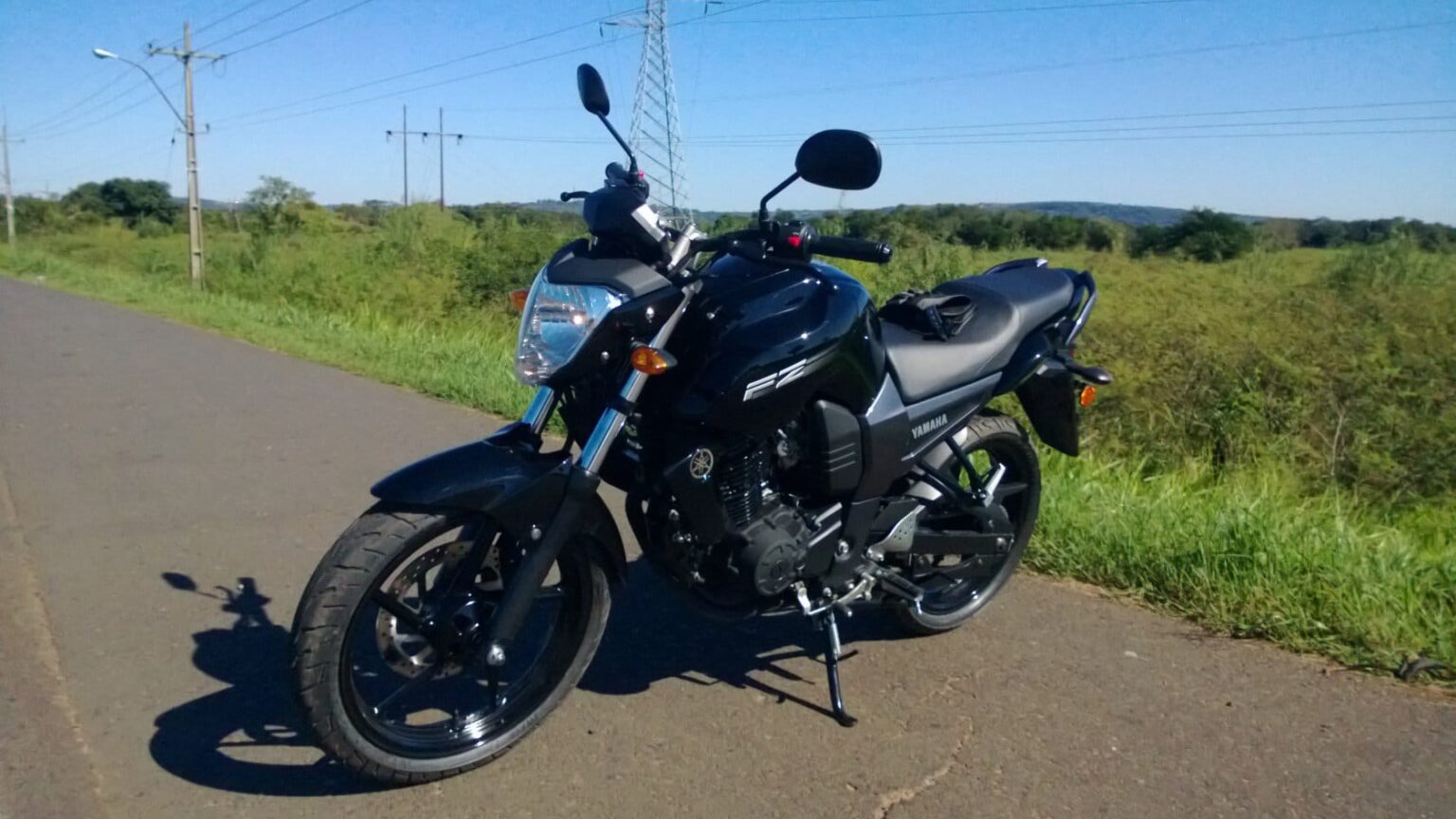 Descargar Manual de Moto Yamaha 1ES3 2013 DESCARGAR GRATIS