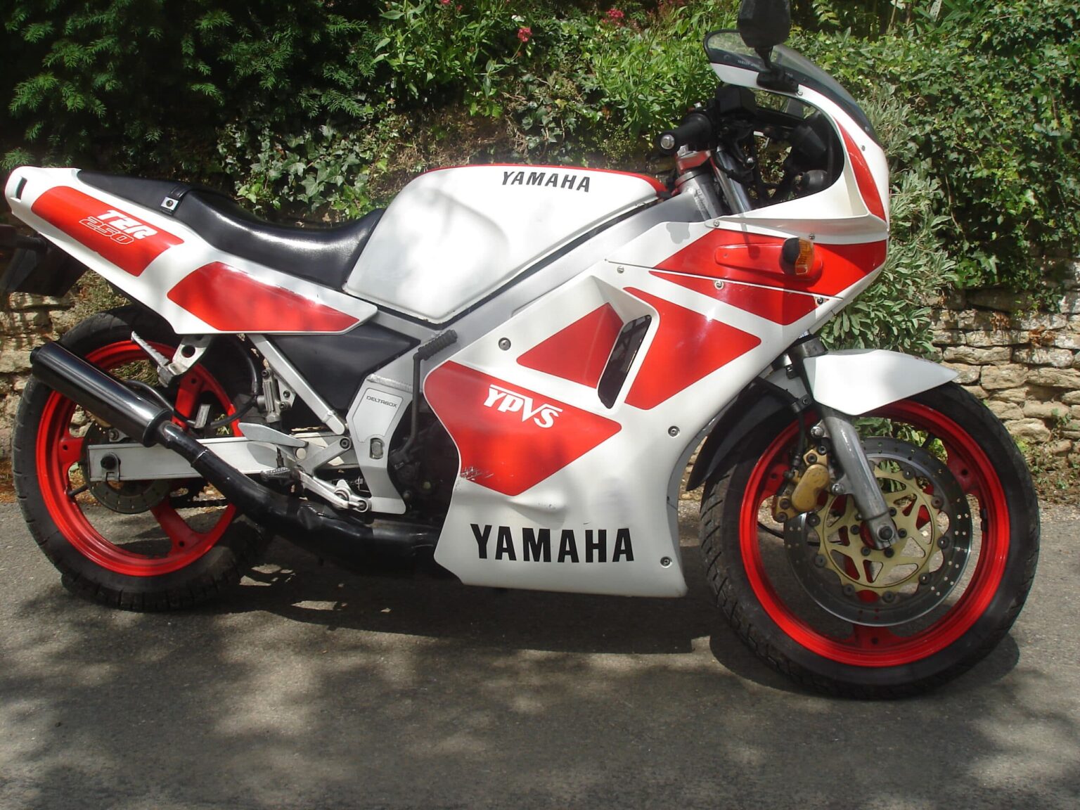 Descargar Manual de Moto Yamaha 3XV4 1992 DESCARGAR GRATIS