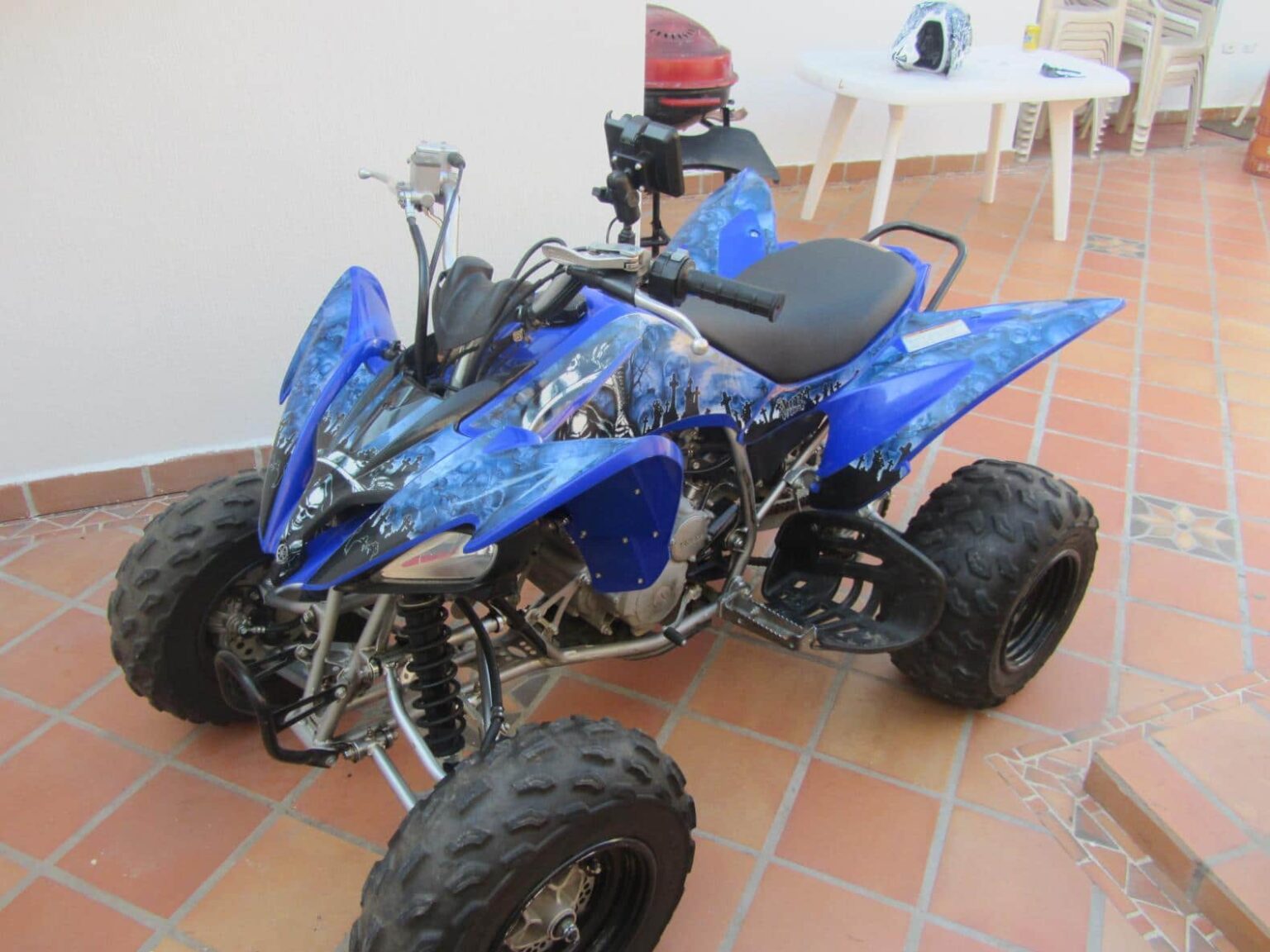 Descargar Manual de Moto Yamaha 4XE5 2000 DESCARGAR GRATIS