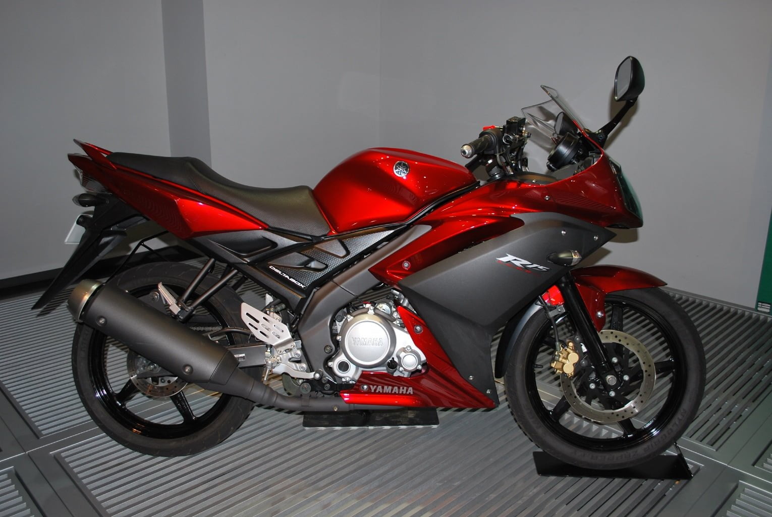 Descargar Manual de Moto Yamaha 54C2 2011 DESCARGAR GRATIS