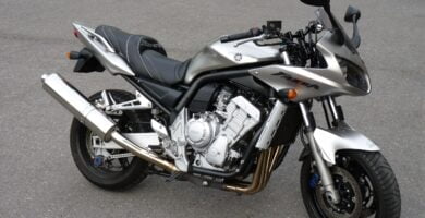 Descargar Manual de Moto Yamaha 5LVN 2003 DESCARGAR GRATIS