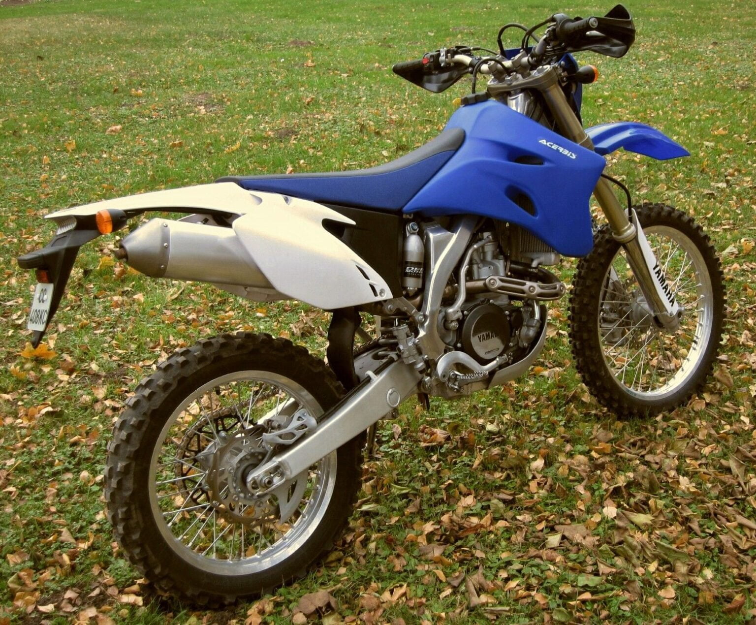 Descargar Manual de Moto Yamaha 5TJM 2008 DESCARGAR GRATIS