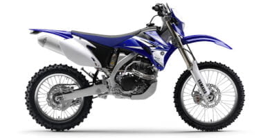 Descargar Manual de Moto Yamaha 5UM6 2004 DESCARGAR GRATIS