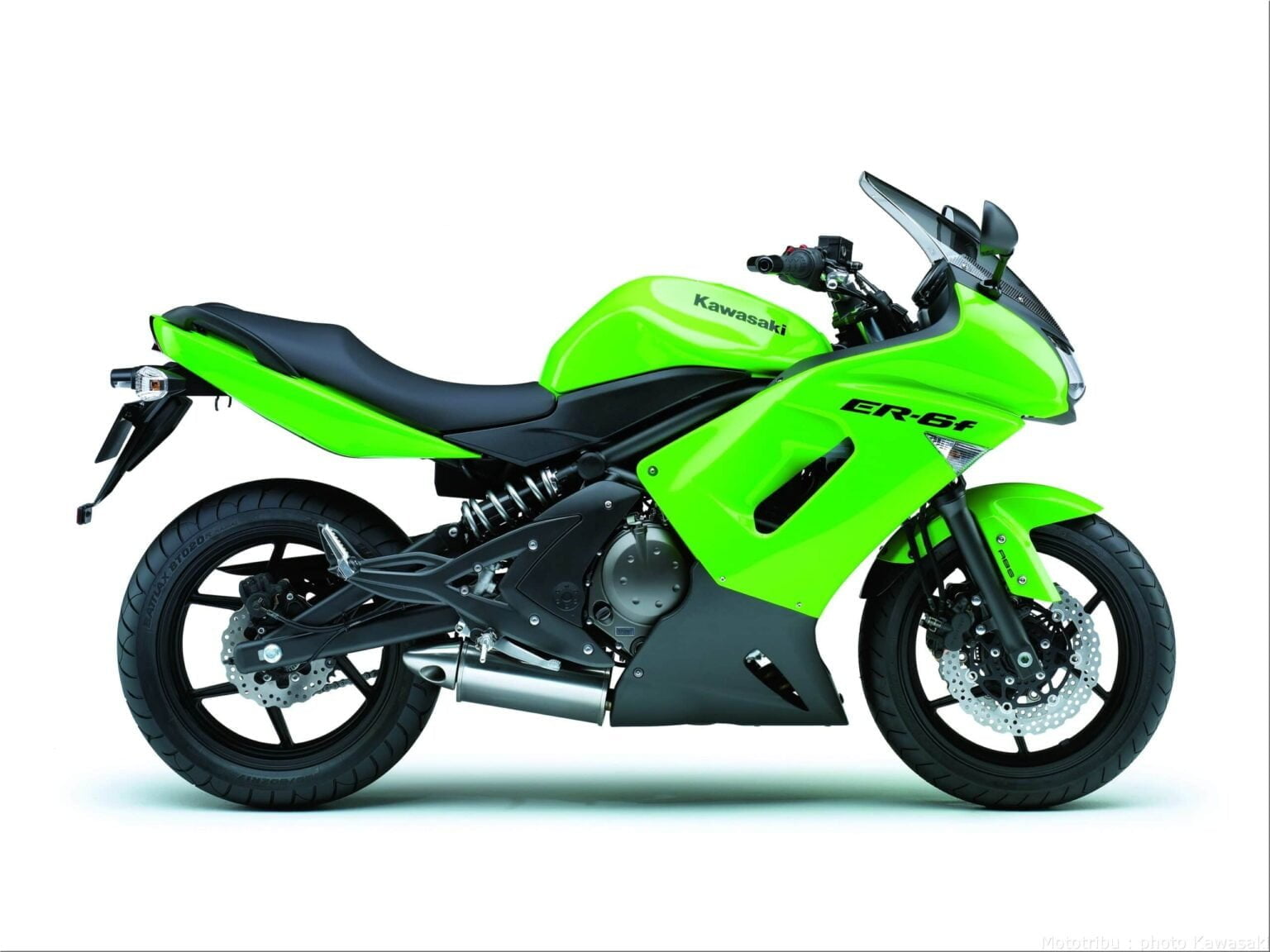 Descargar Manual en Español Kawasaki ER 6F ABS 2008 de Usuario PDF GRATIS