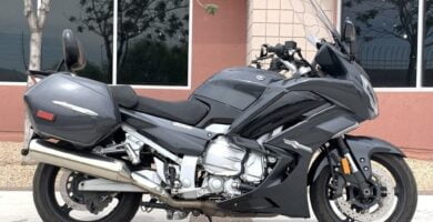 Descargar Manual en Español Yamaha FJR1300A 2015 de Usuario PDF GRATIS