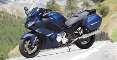 Descargar Manual en Español Yamaha FJR1300AE 2015 de Usuario PDF GRATIS