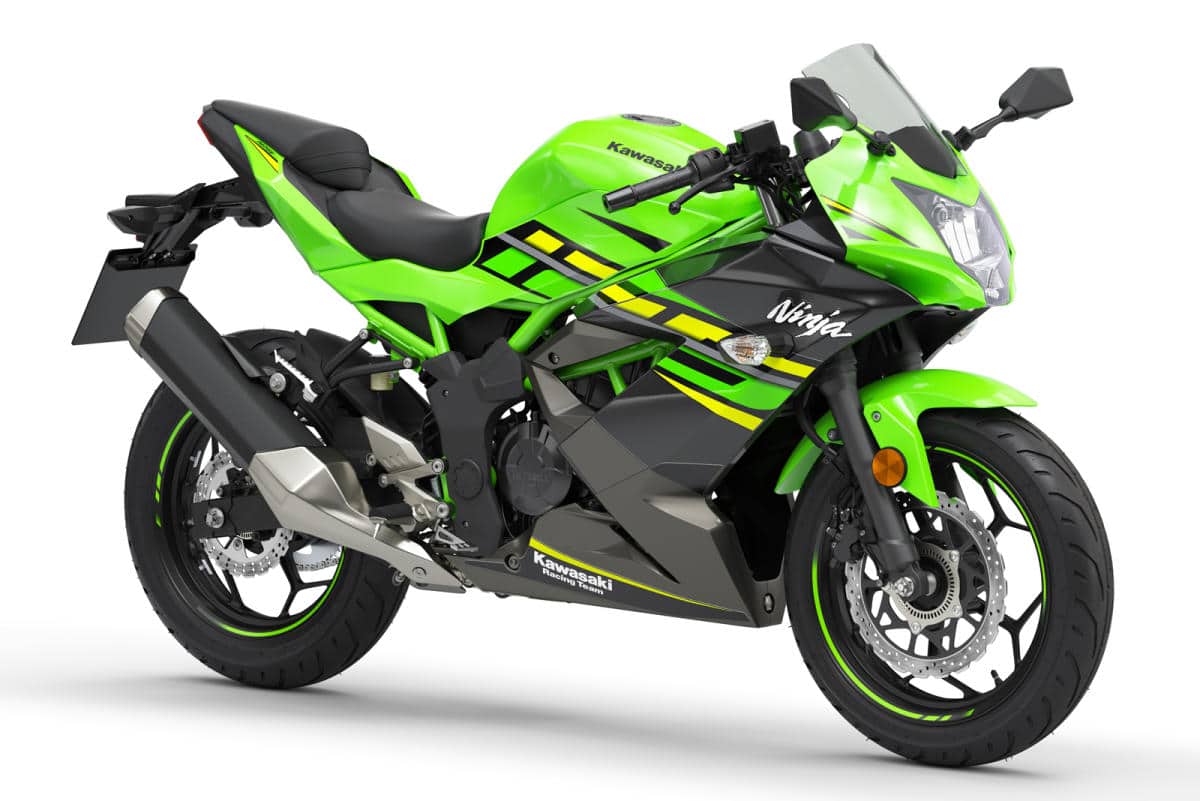 Descargar Manual en Español Kawasaki NINJA 125 2018 de Usuario PDF GRATIS