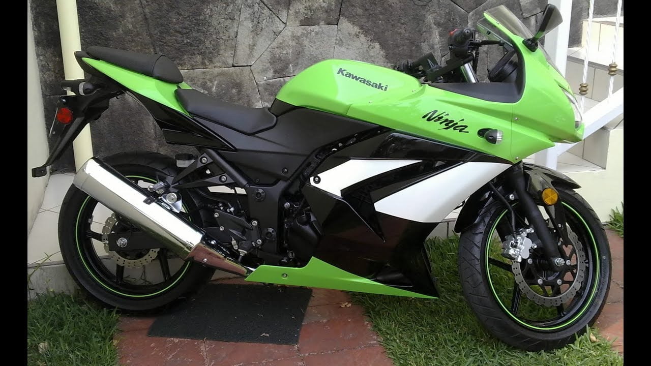 Descargar Manual en Español Kawasaki NINJA 250R 2009 de Usuario PDF GRATIS