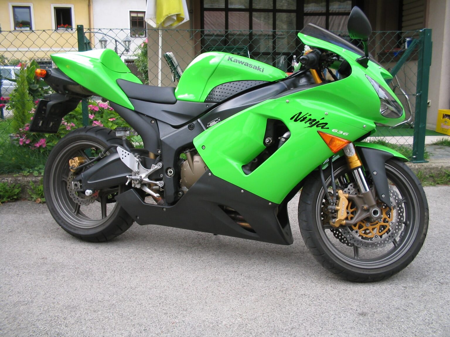 Descargar Manual en Español Kawasaki NINJA ZX636R 2005 de Usuario PDF GRATIS