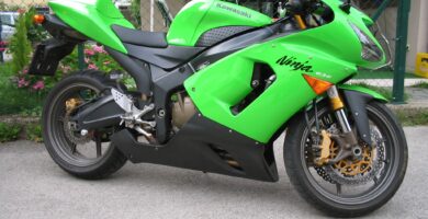 Descargar Manual en Español Kawasaki NINJA ZX636R 2005 de Usuario PDF GRATIS