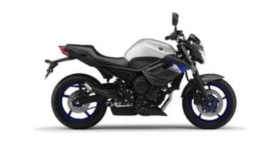 Descargar Manual en Español Yamaha XJ6-S 2015 de Usuario PDF GRATIS