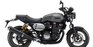 Descargar Manual en Español Yamaha XJR1300 2016 de Usuario PDF GRATIS