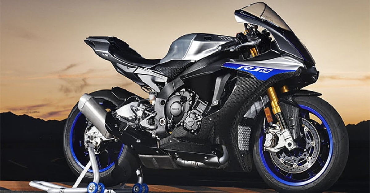 Descargar Manual en Español Yamaha YZF-R1M 2018 de Usuario PDF GRATIS