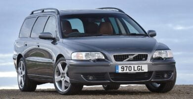 Descargar Manual VOLVO V70 2005 de Usuario