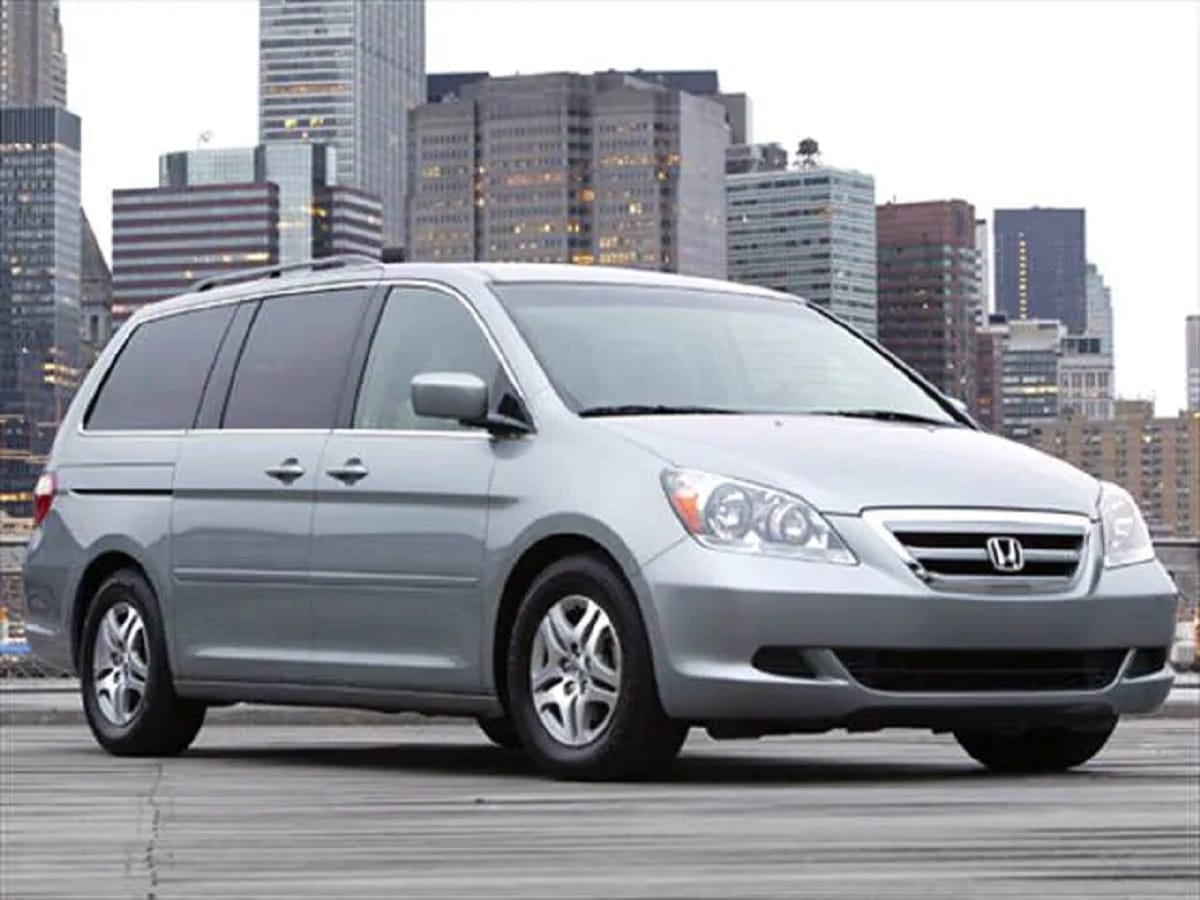 Manual de Propietario HONDA Odyssey 2005 Descargar PDF Gratis