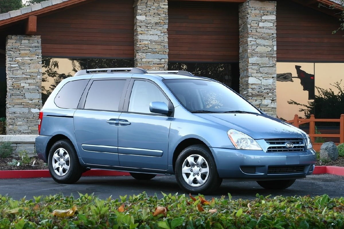 Descargar Manual KIA Sedona 2008 de Usuario