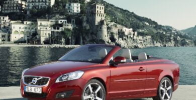 Descargar Manual VOLVO C70 2010 de Usuario