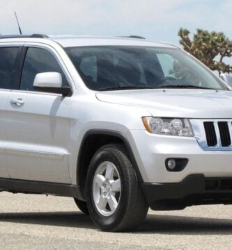 Descargar Manual JEEP GRAND CHEROKEE 2011 de Usuario en PDF Gratis
