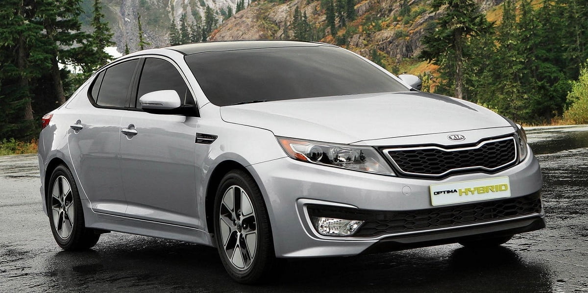 Descargar Manual KIA Optima Hybrid 2011 de Usuario